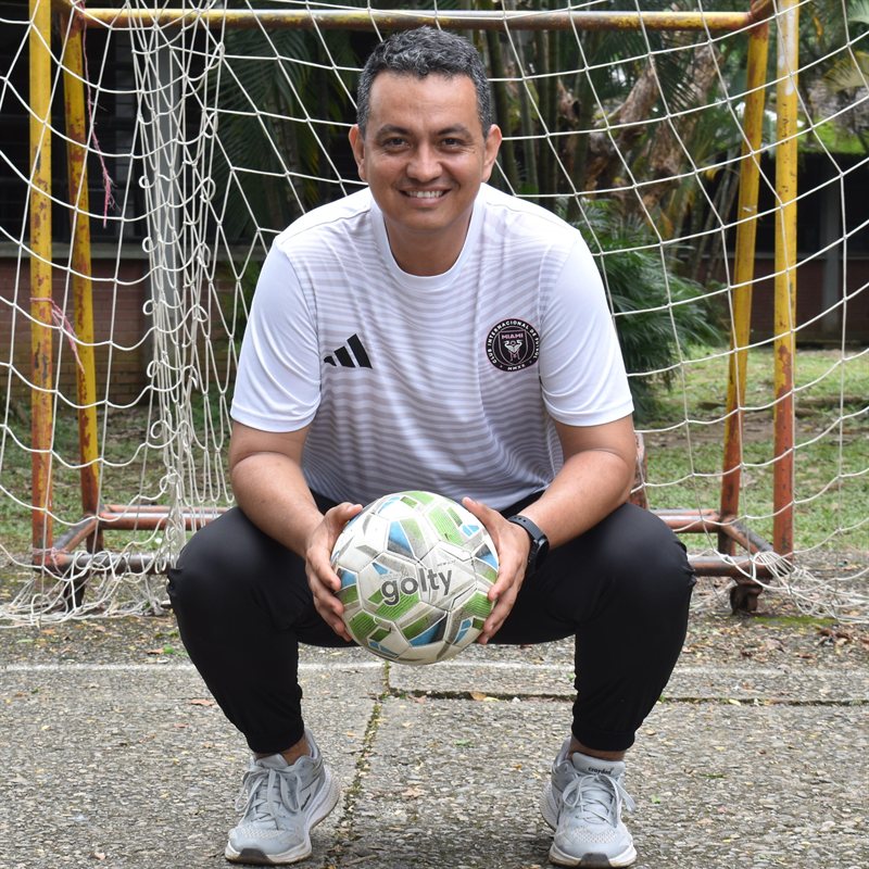 Leonardo Salazar